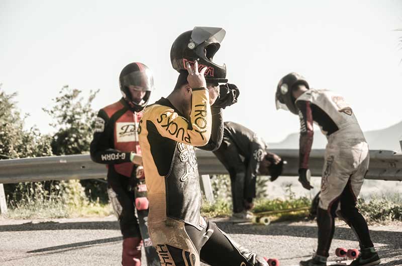 skater getting ready at start line